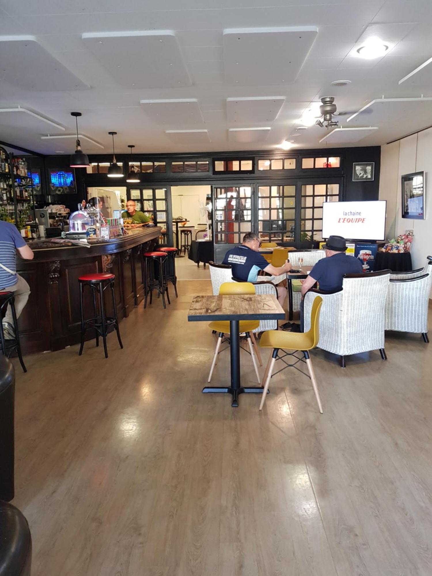 Brit Hotel Essentiel Pontivy Robic Εξωτερικό φωτογραφία
