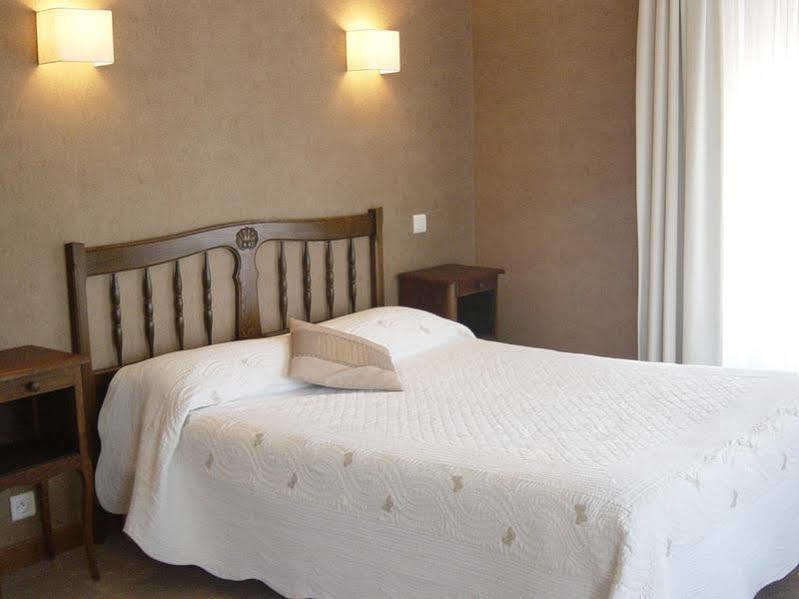 Brit Hotel Essentiel Pontivy Robic Εξωτερικό φωτογραφία